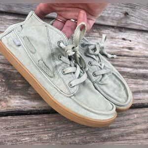 SANUK WOMENS 7 OLIVE GREEN CHUKKAS VEE K SHAWN BOAT BOOT SHOES